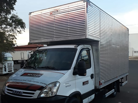 Caminhão iveco daily